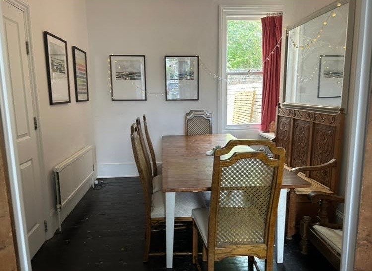 Room Santley Street in Greater London