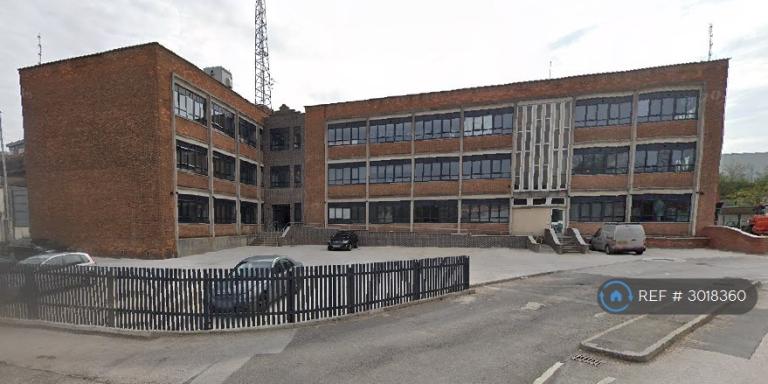 Flat Great Central Road in Mansfield Woodhouse