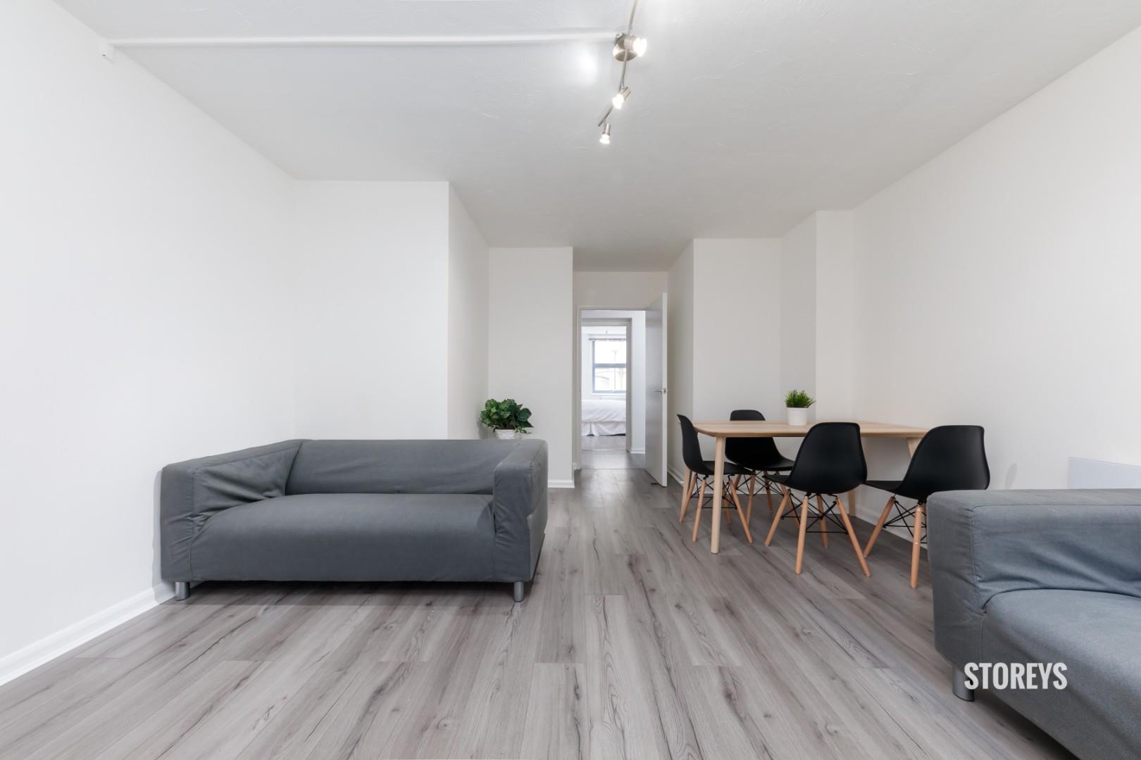 Flat Kingsland Green in London