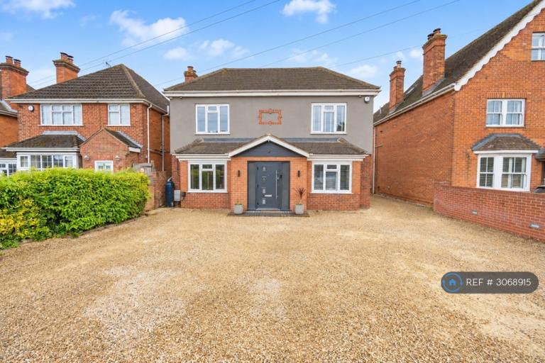 House Bath Road (Benham Hill) in Thatcham