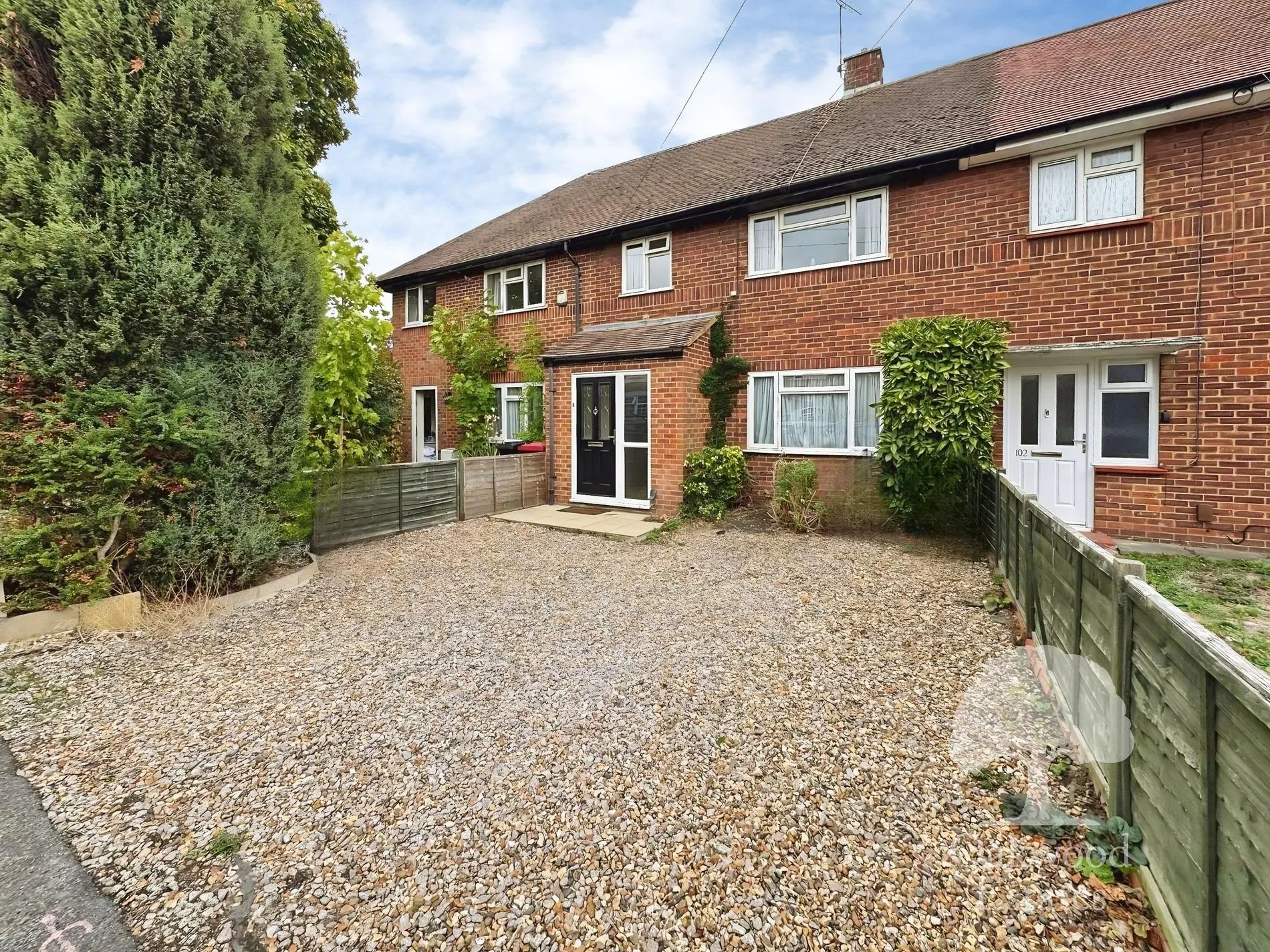 House Blumfield Crescent in Slough