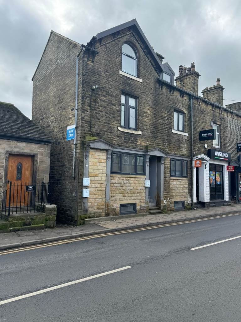 Flat High Street in Bradford