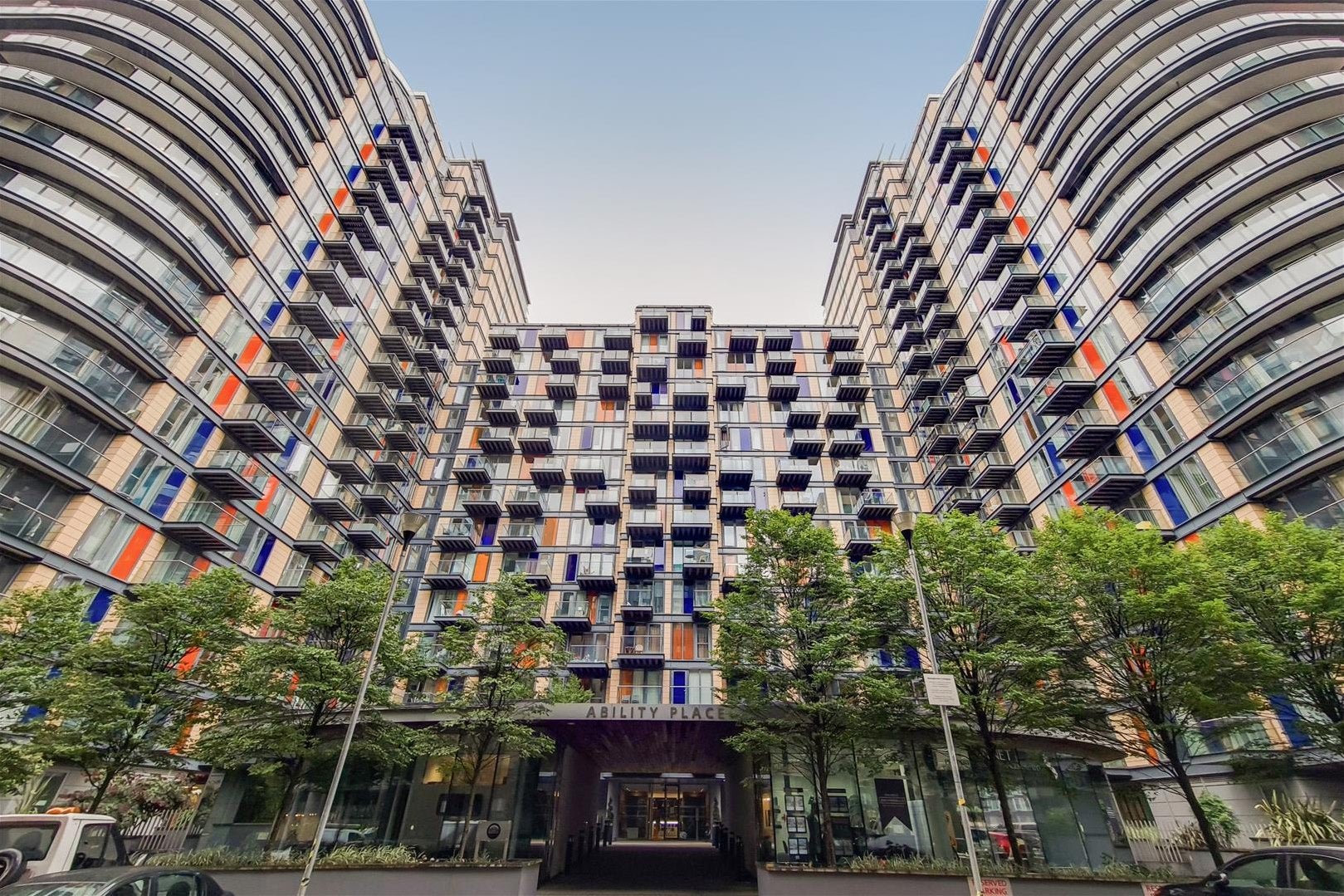 Flat Millharbour in Greater London