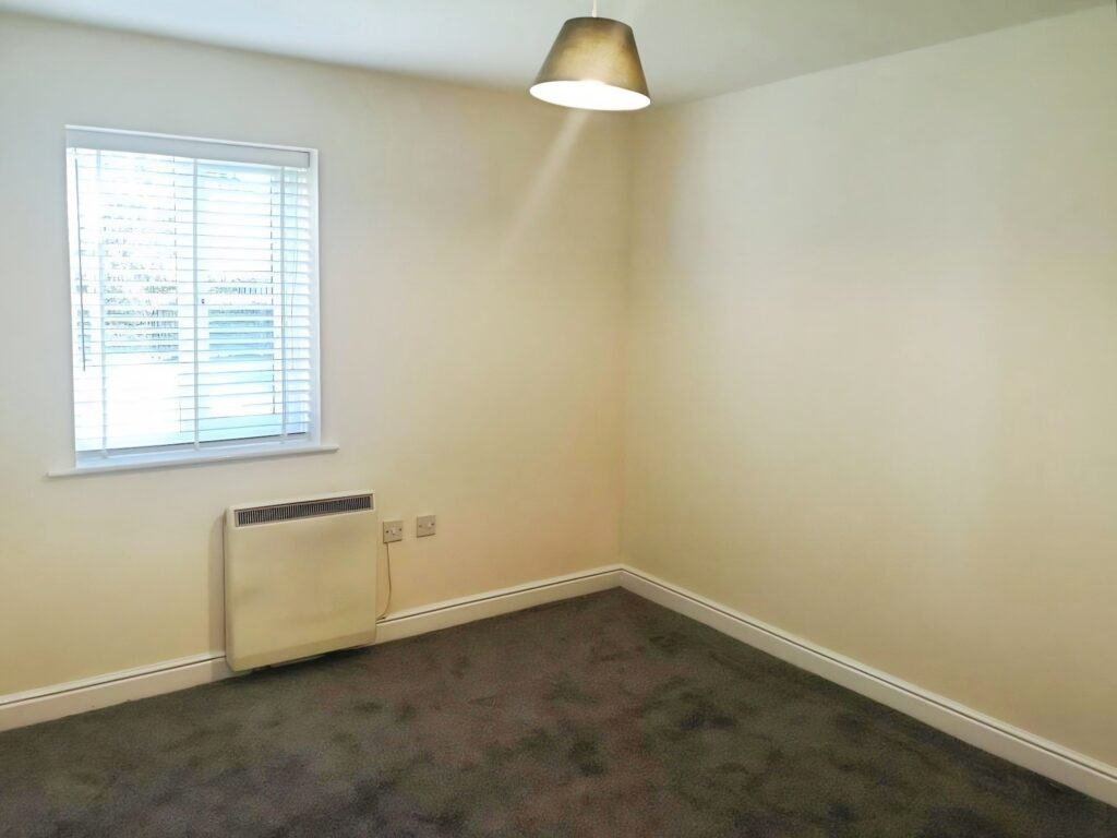 Flat Crompton Street in Chelmsford