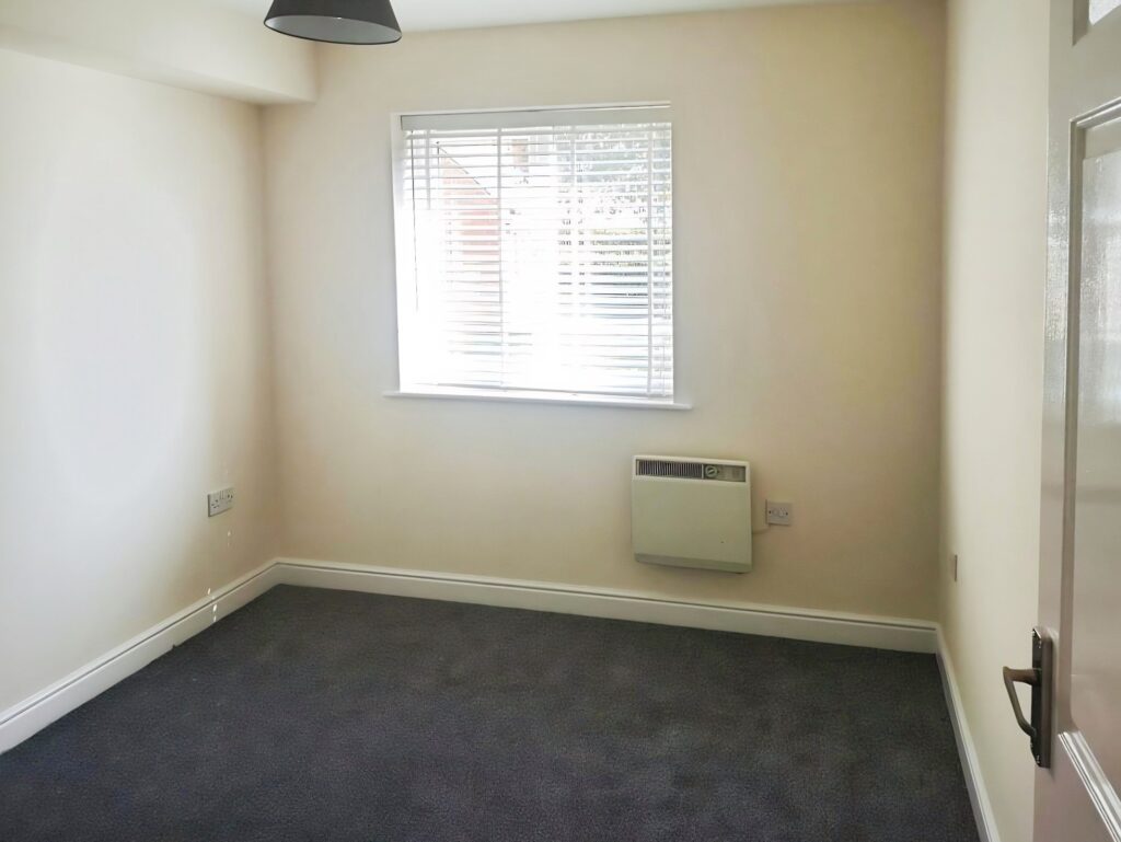 Flat Crompton Street in Chelmsford