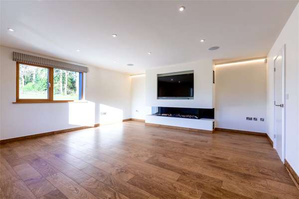 House Tong Road in Tunbridge Wells