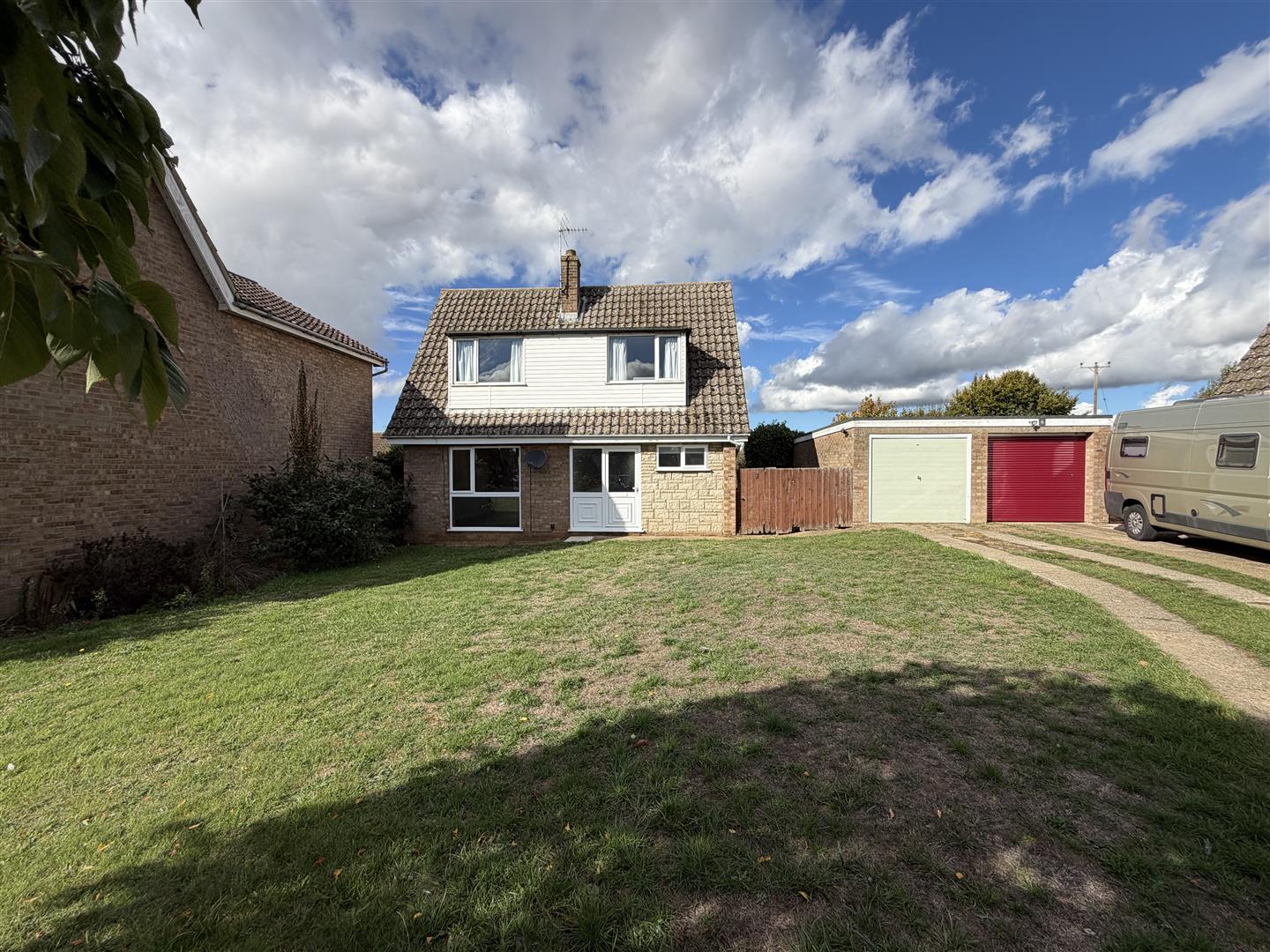 House Capel Close in West Suffolk
