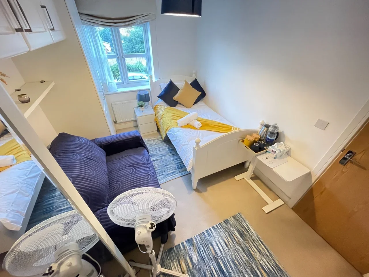 Room Daylesford Grove in Slough