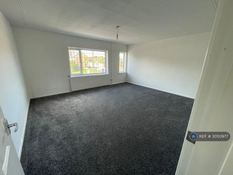 Flat Chingford Road in Nottingham