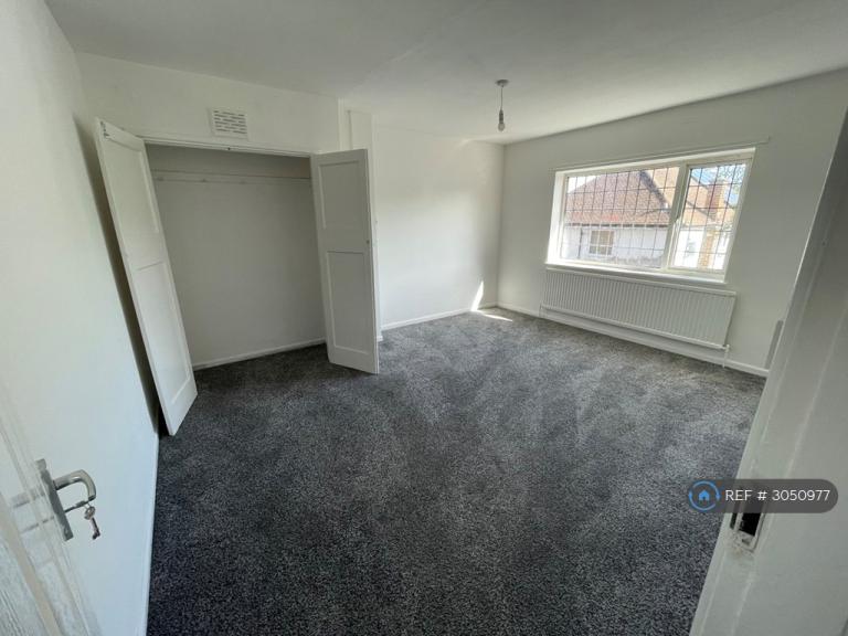 Flat Chingford Road in Nottingham