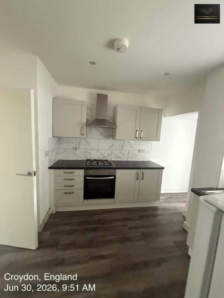 House Morland Road in Greater London
