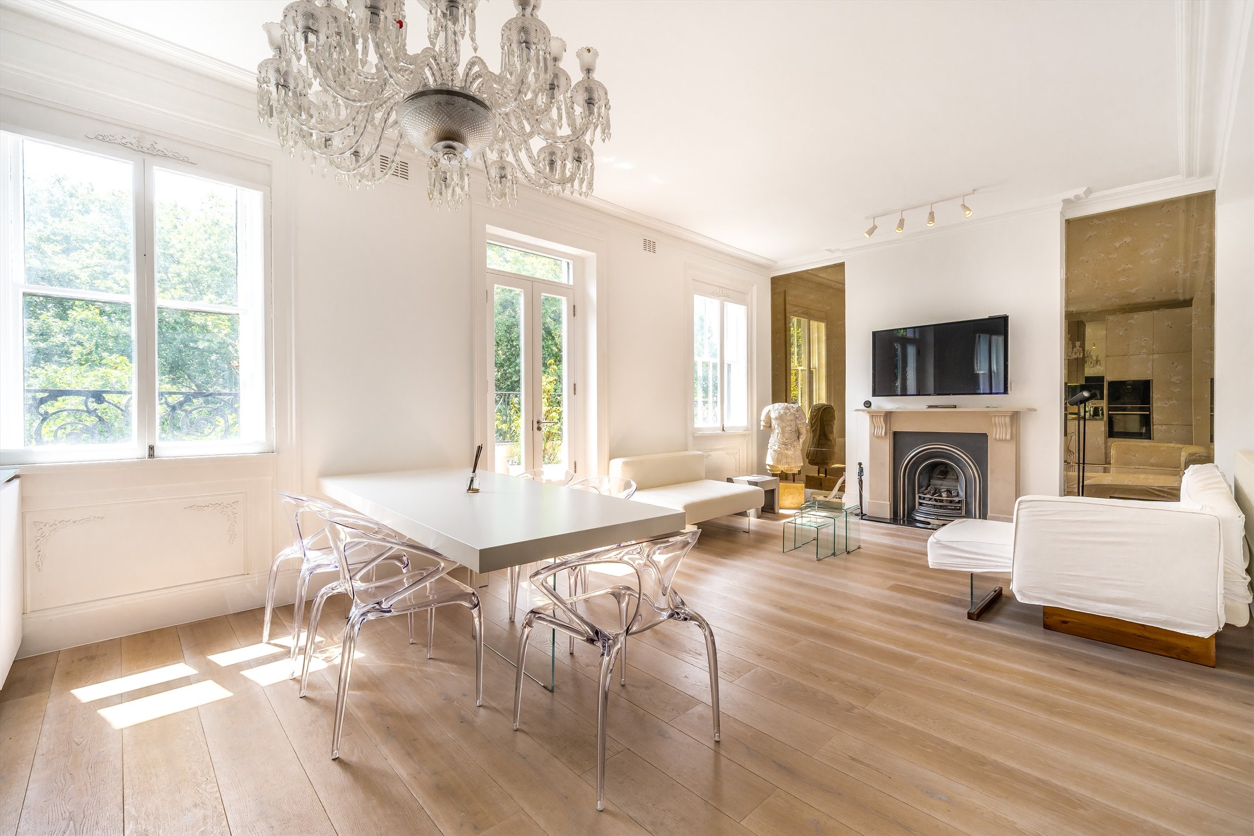 Flat Ennismore Gardens in City of Westminster