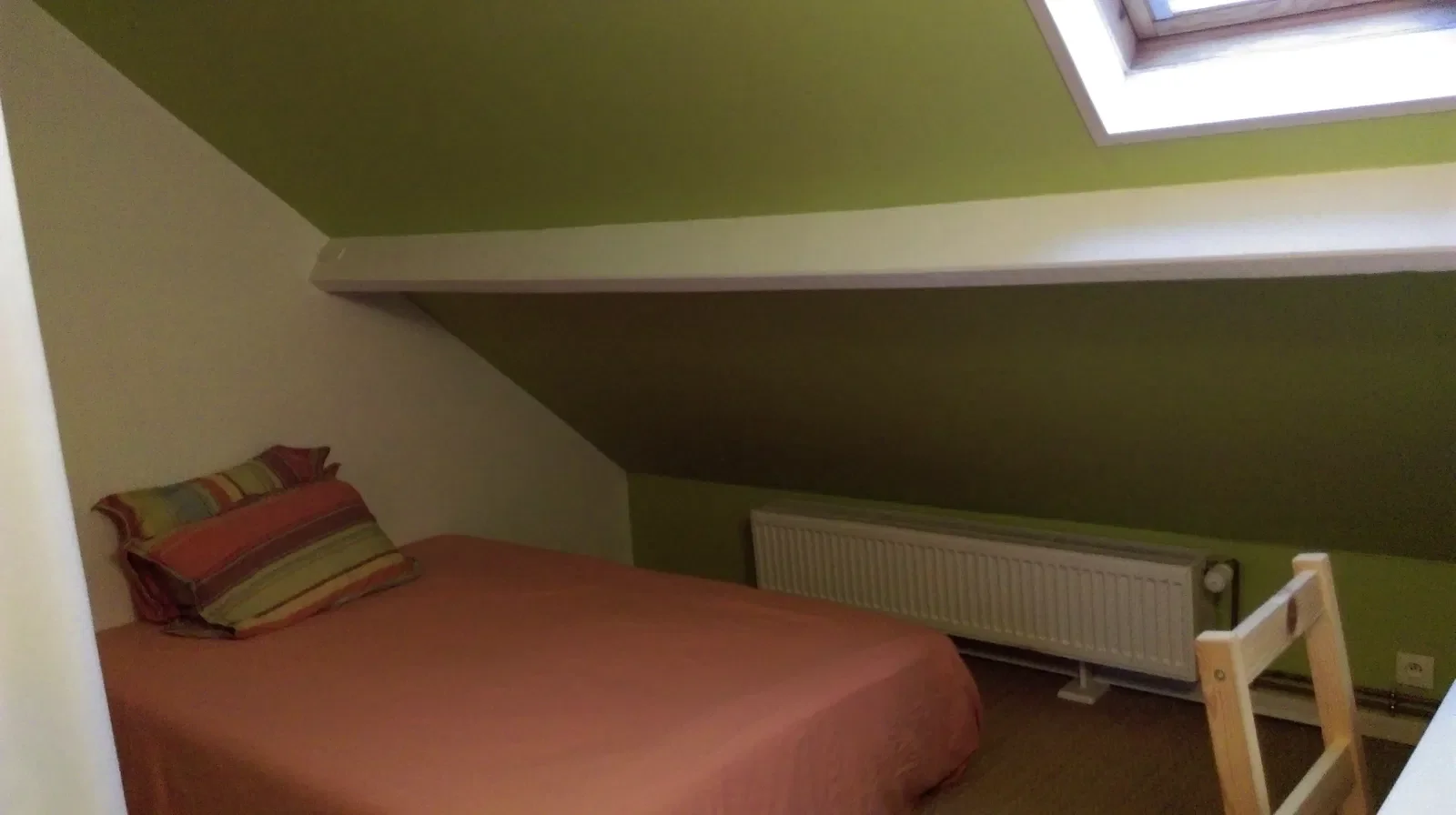 Chambre Rue Jean-Jacques Rousseau à Loos