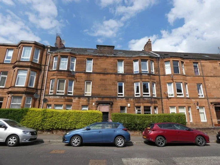 Flat Barterholm Road in Paisley