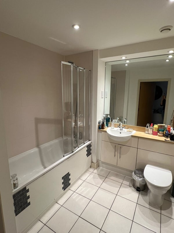 Flat Dalston Square in Greater London