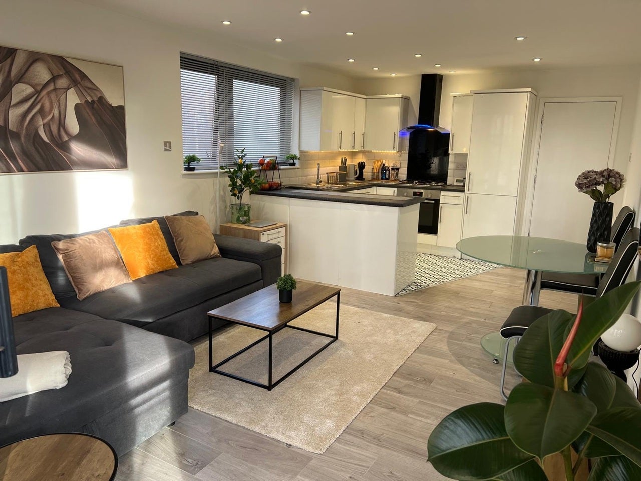 Flat The Quarterdeck in Greater London