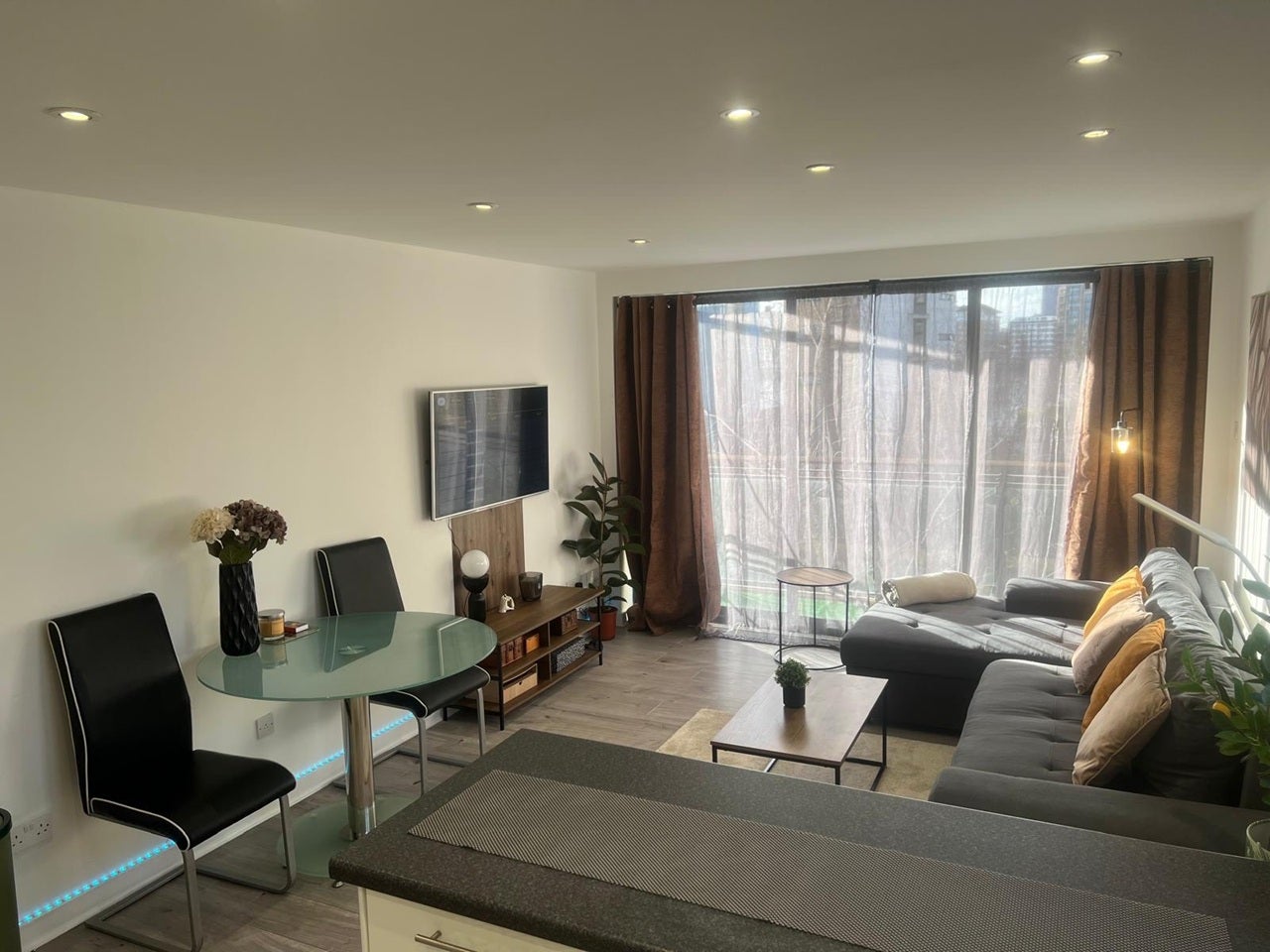 Flat The Quarterdeck in Greater London