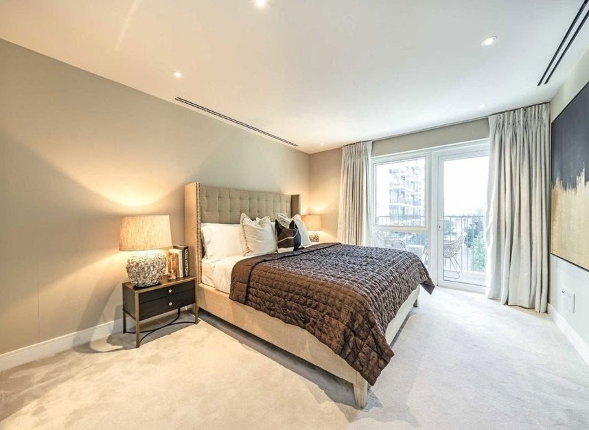 Flat Park Street in Greater London