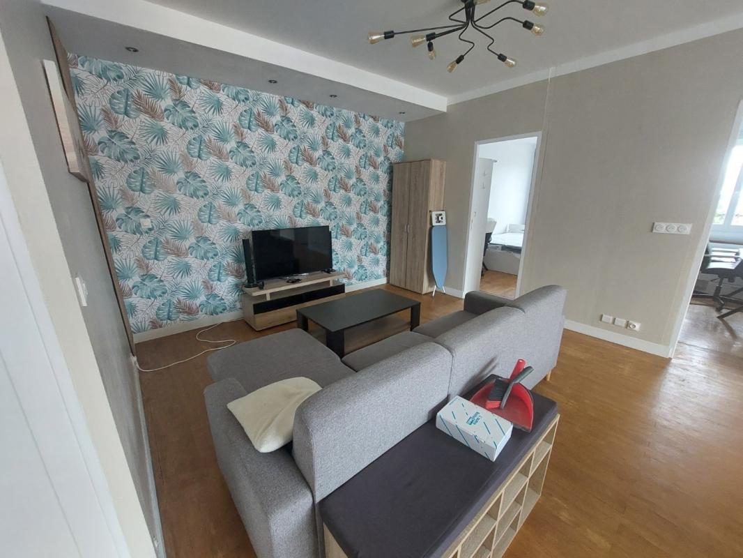 Room Rue de Budapest in Nantes