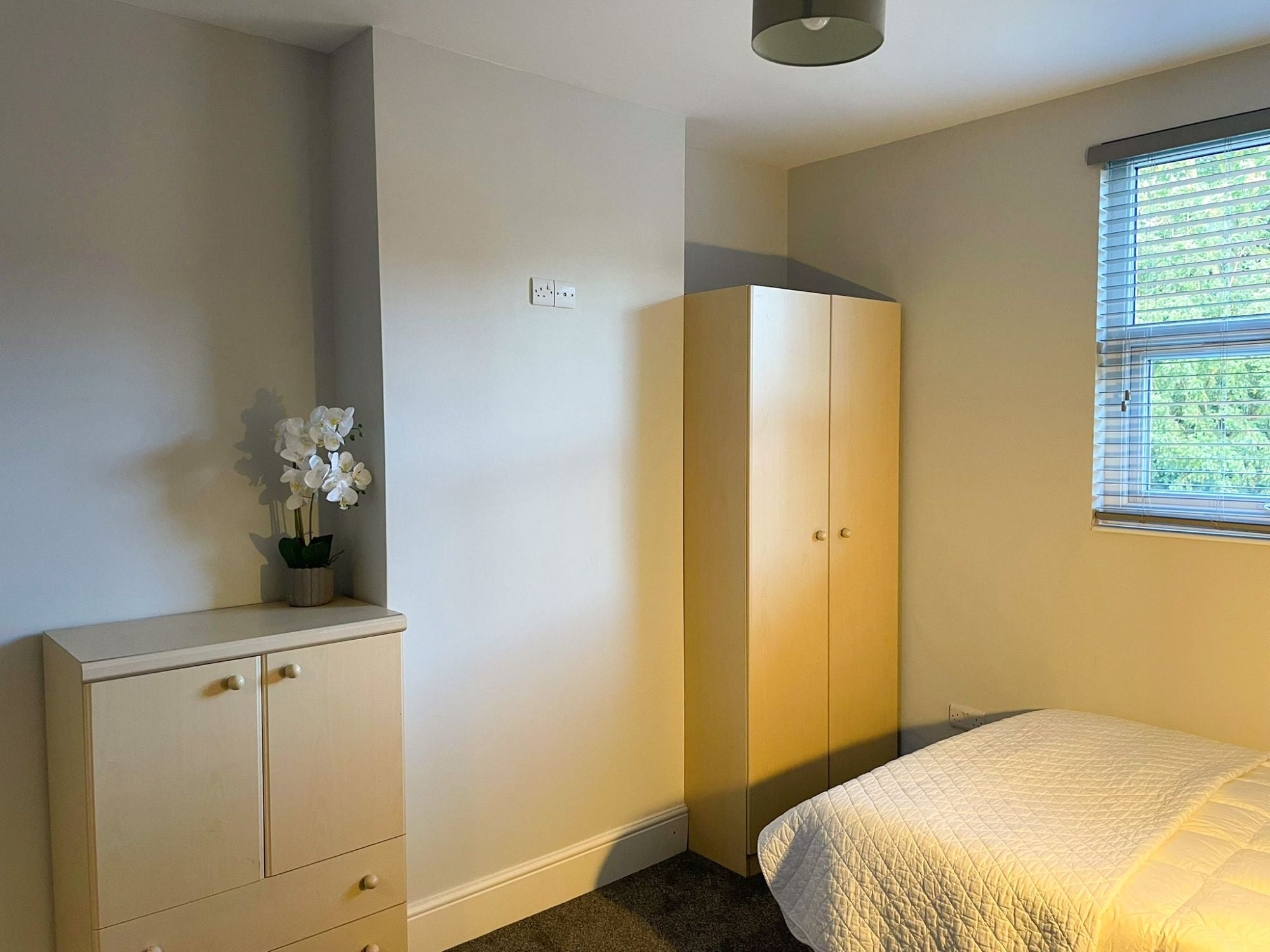 Room Highfield Road in Doncaster
