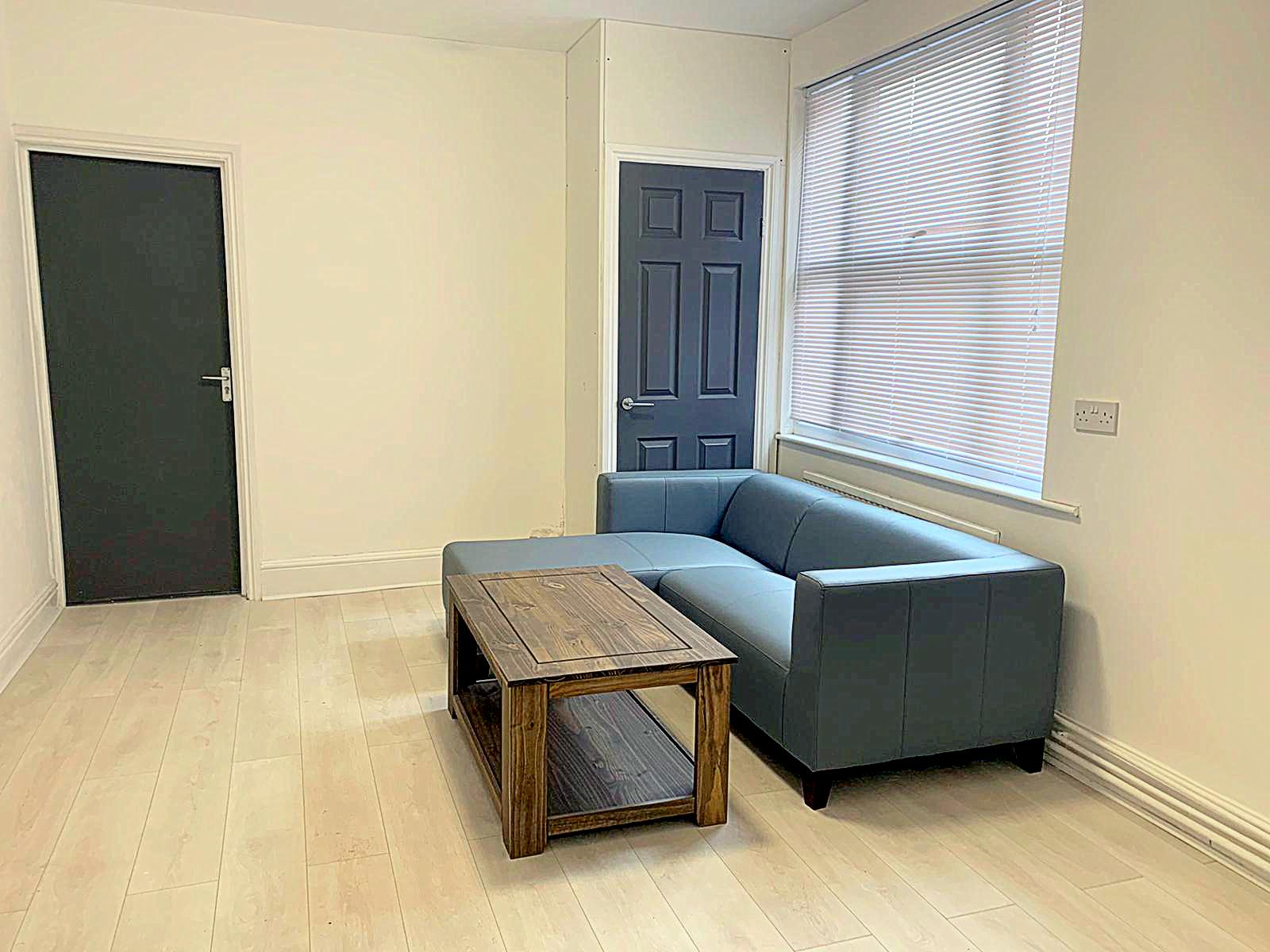 Room Rutland Road in Bedford