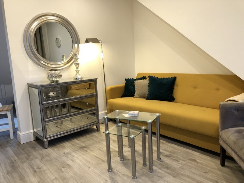 Room Templemead Close in Greater London