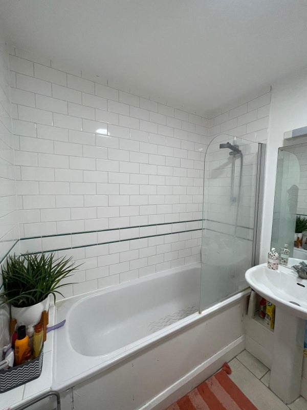 Room Durward Street in Greater London