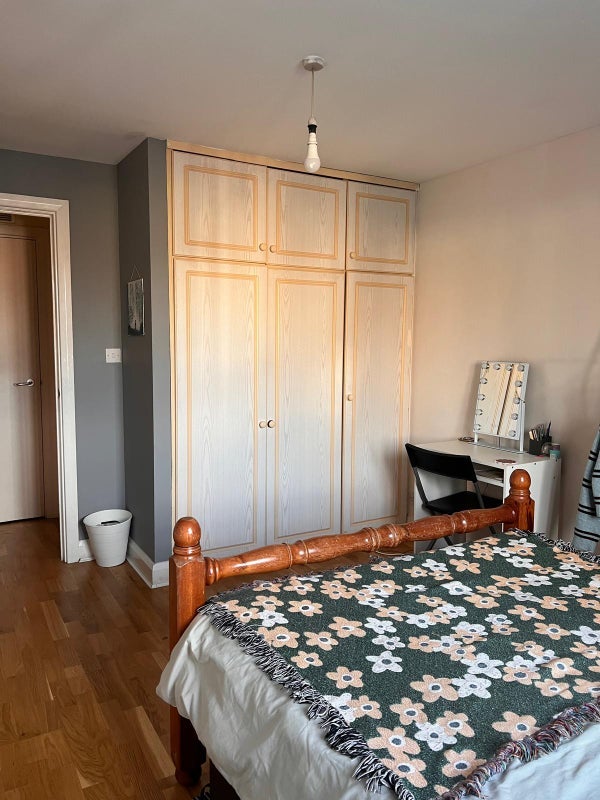 Room Durward Street in Greater London