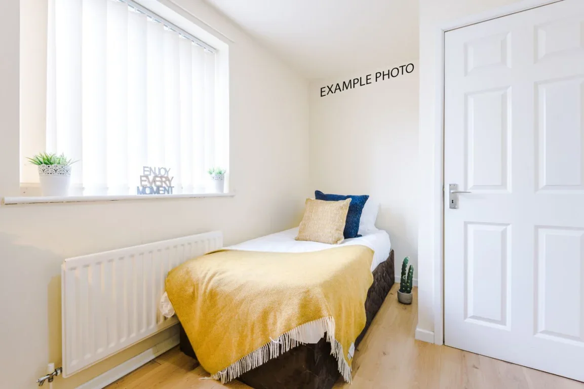 Flat Gemini Road in Salford