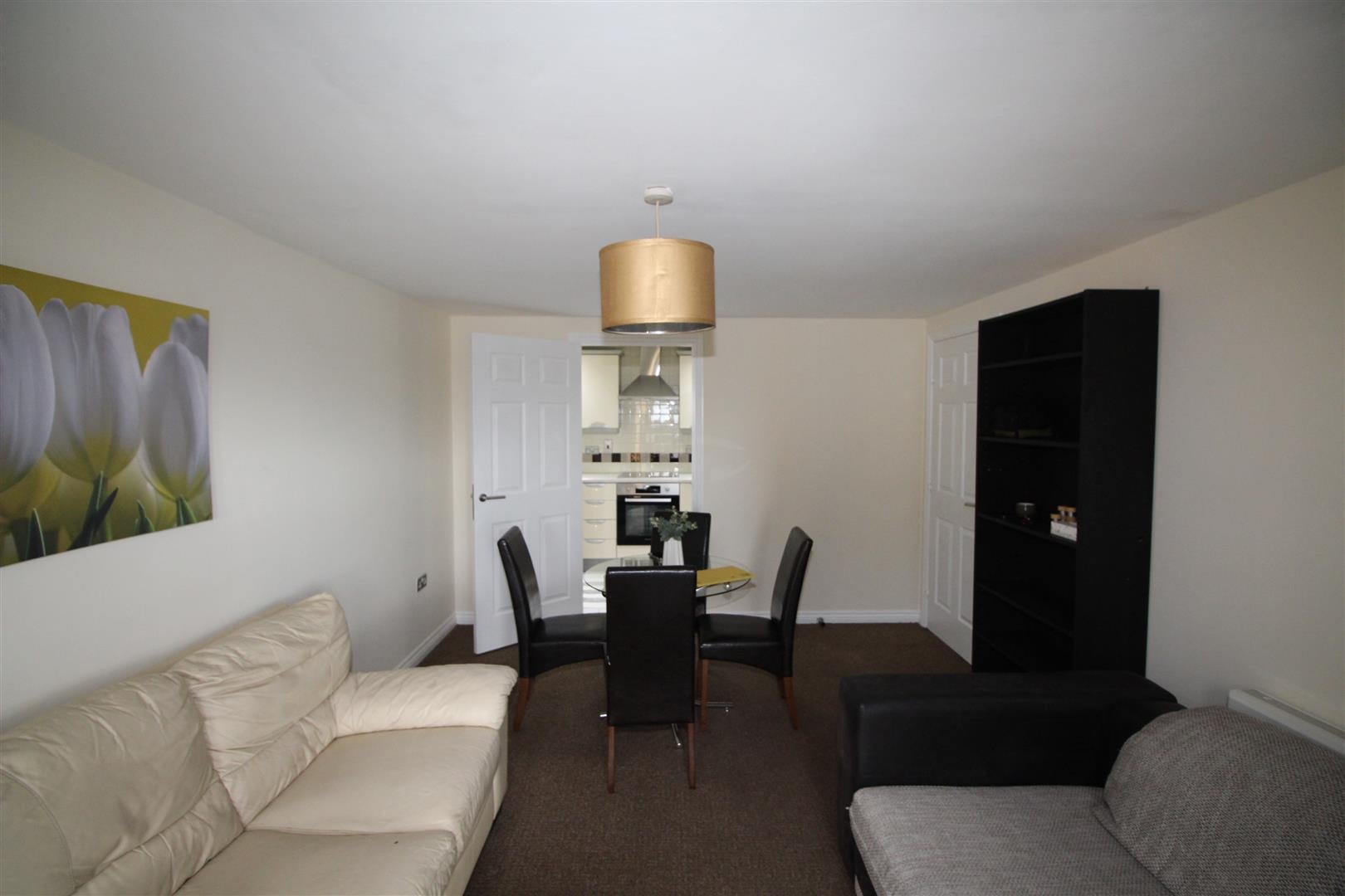 Flat Middlewood Street in Salford