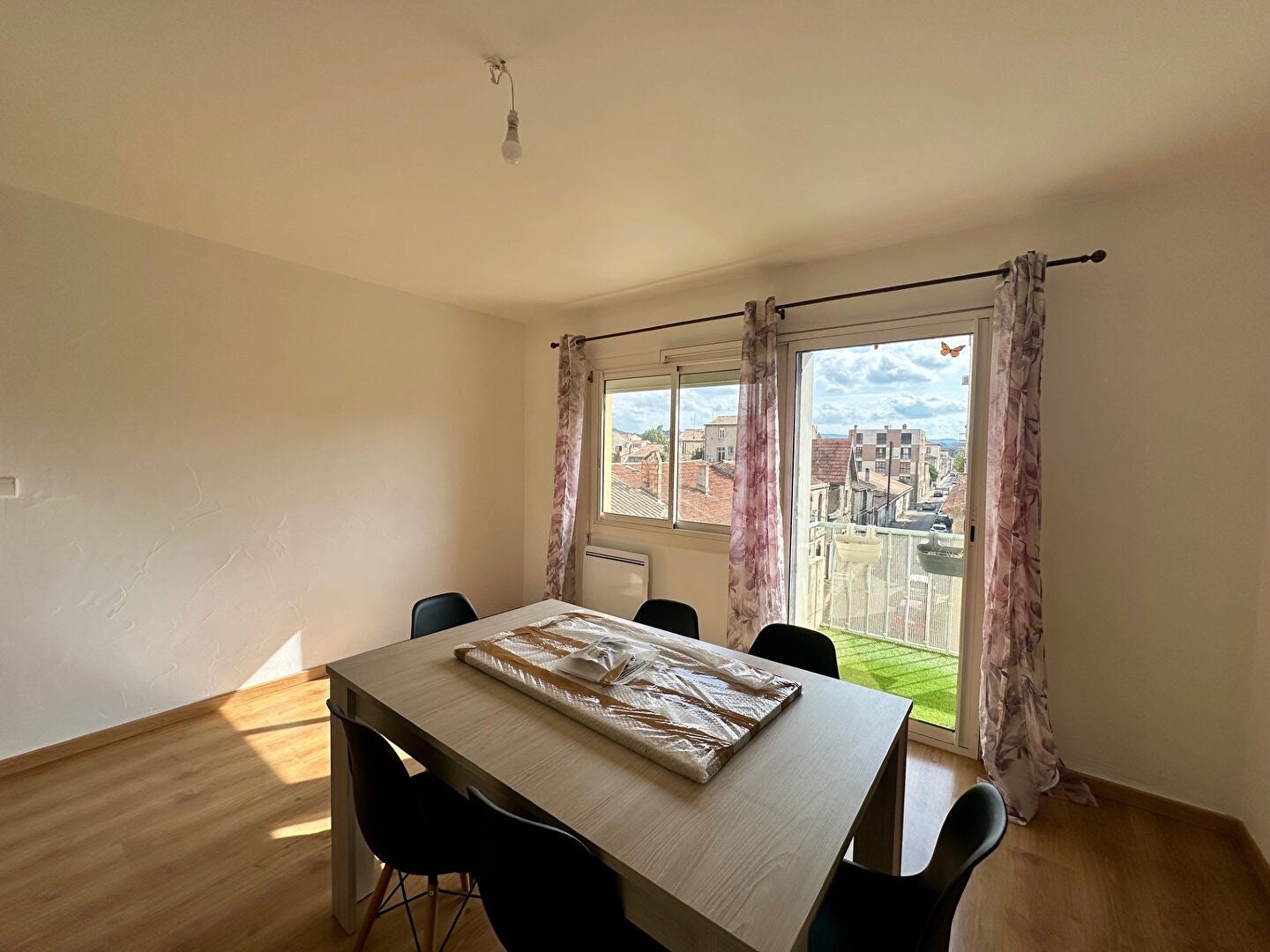 Flat Rue des Quatre Chemins in Carcassonne