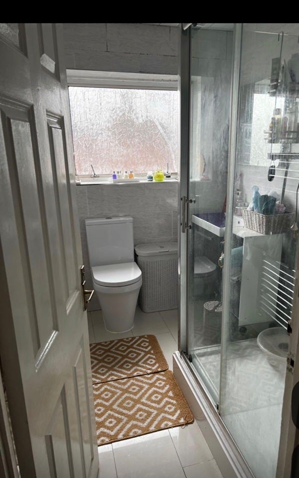 Flat Keats Close in Greater London