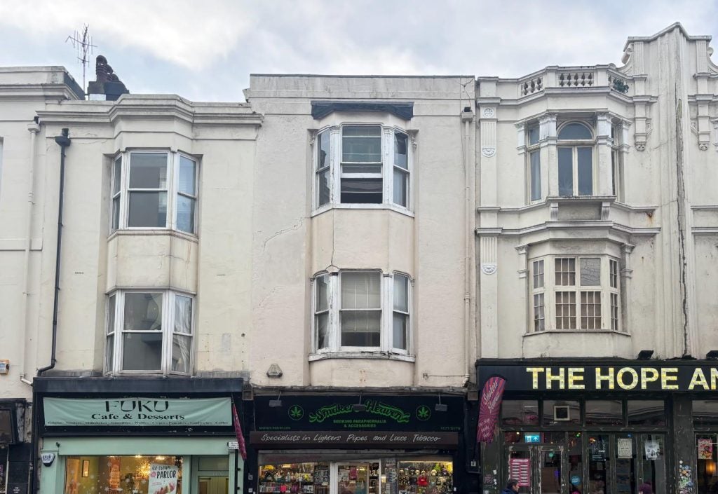 Flat Zion Gardens in Brighton