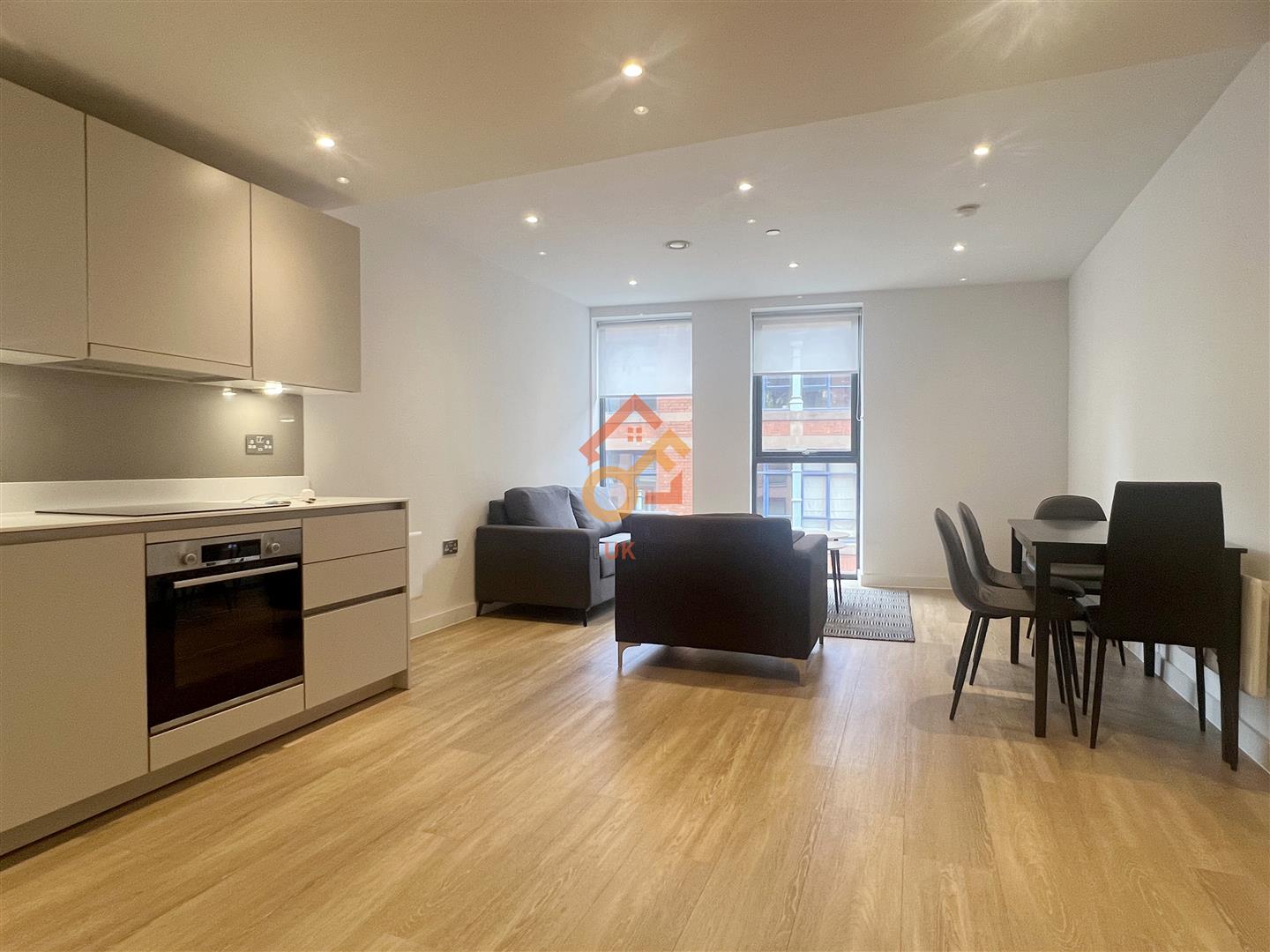 Flat Whitworth Street in Manchester