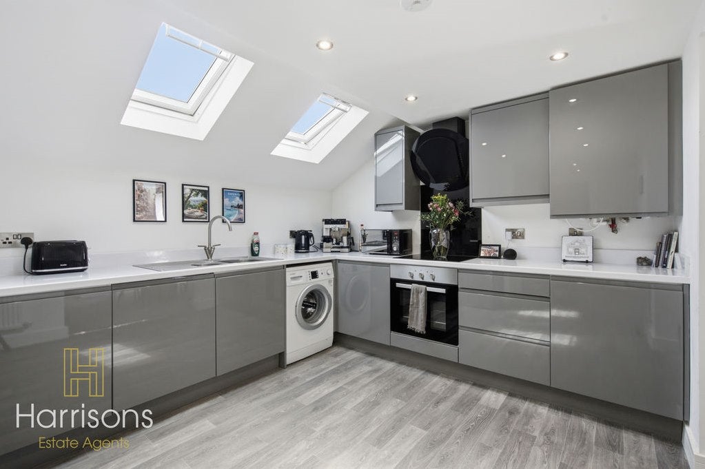 Flat Lostock Lane in Horwich