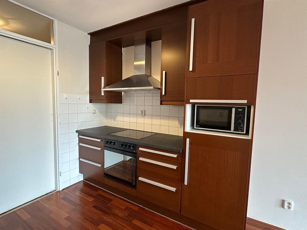 Woning te huur: Omval, Amsterdam