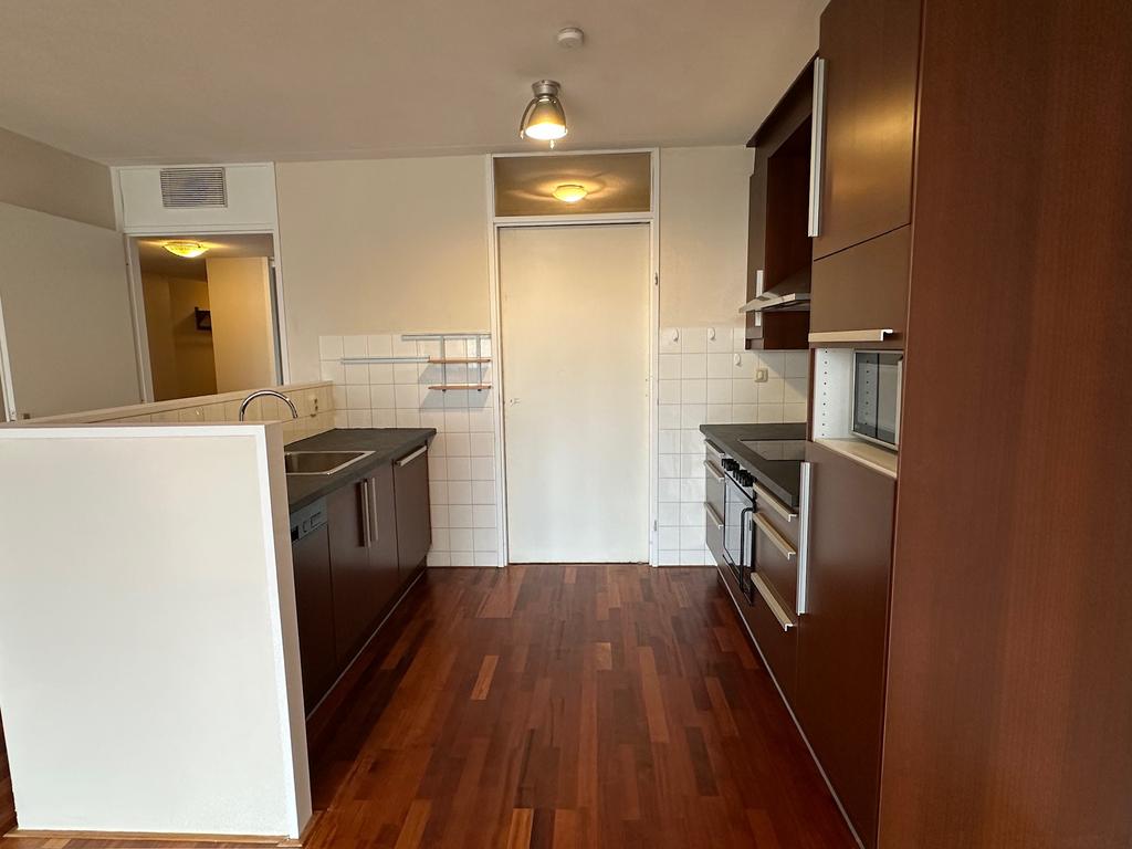 Woning te huur: Omval, Amsterdam