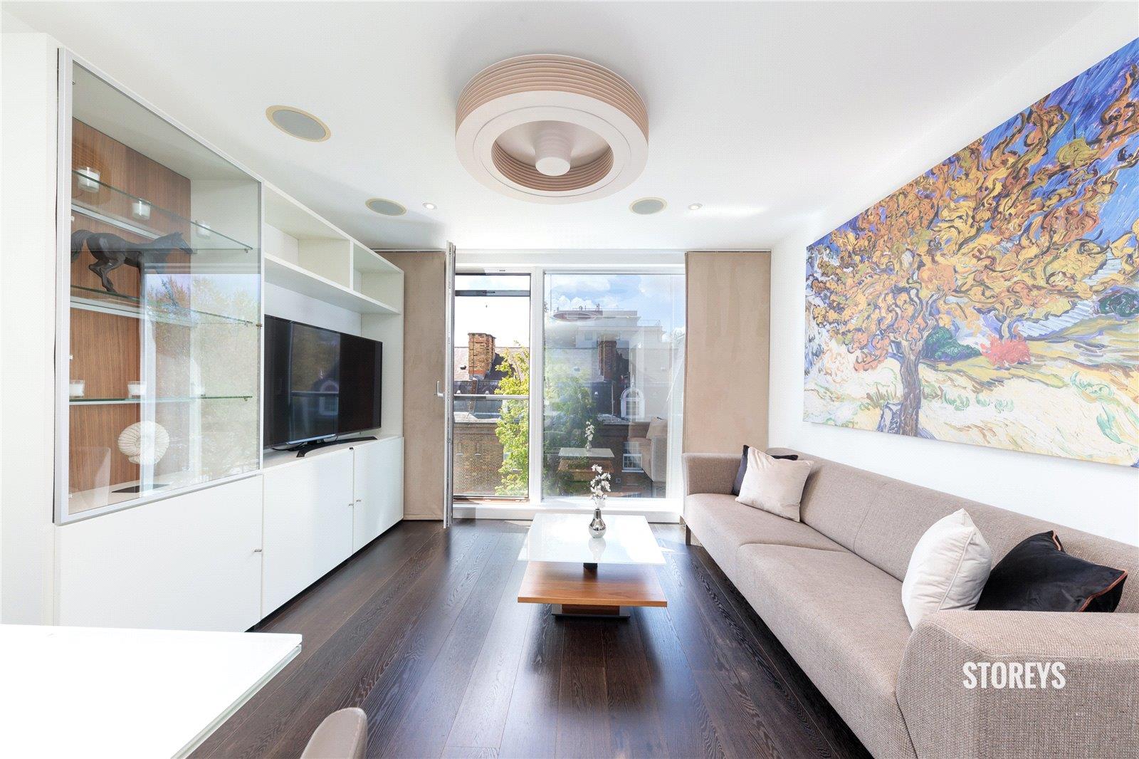 Flat Gatliff Road in City of Westminster