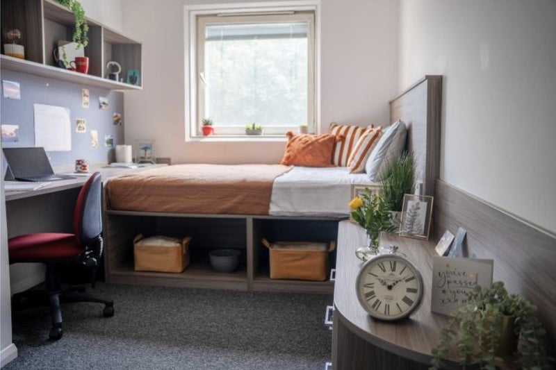 Room Pentonville Road in Greater London