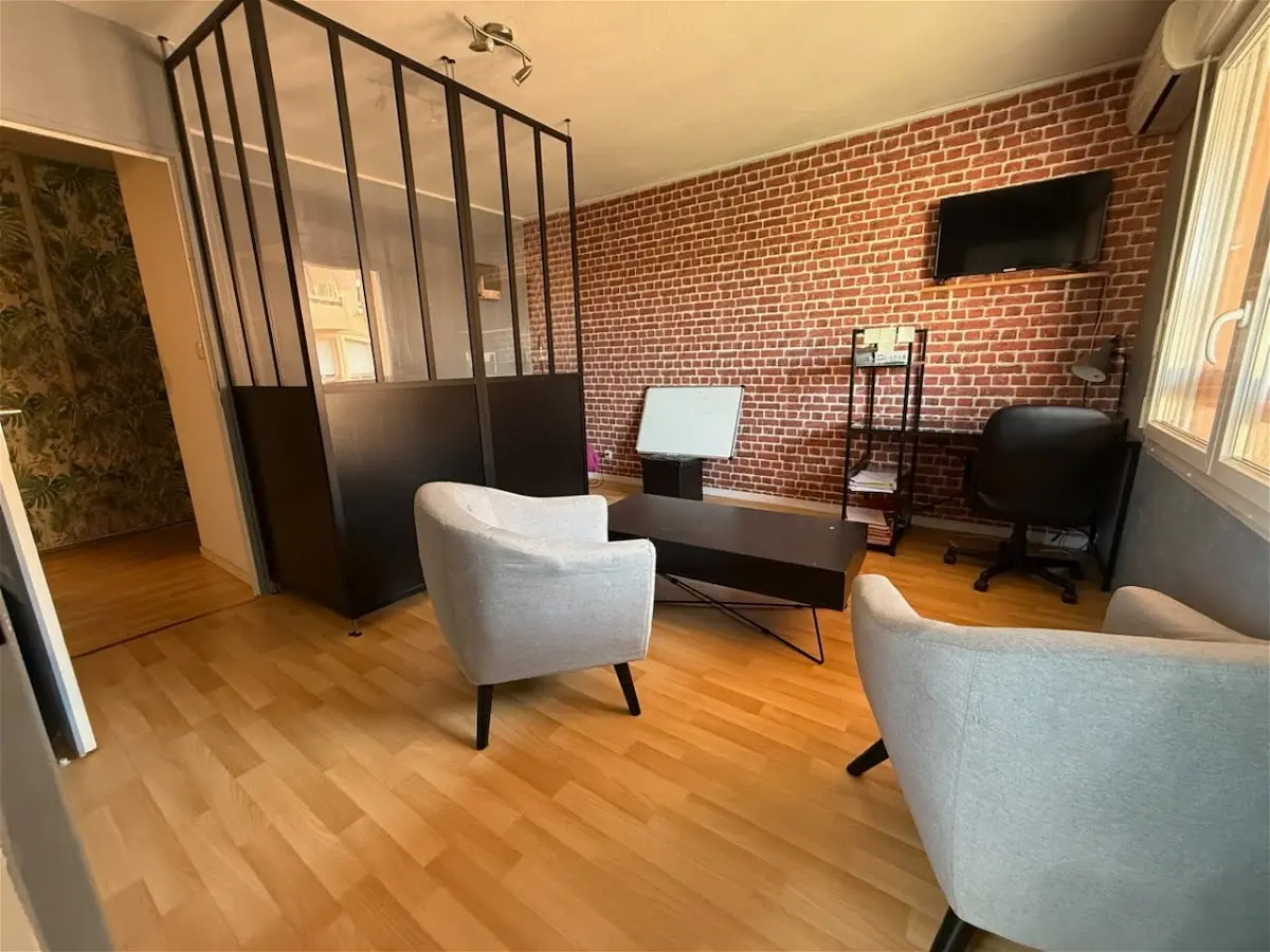 Flat Rue Édith Piaf in Toulouse