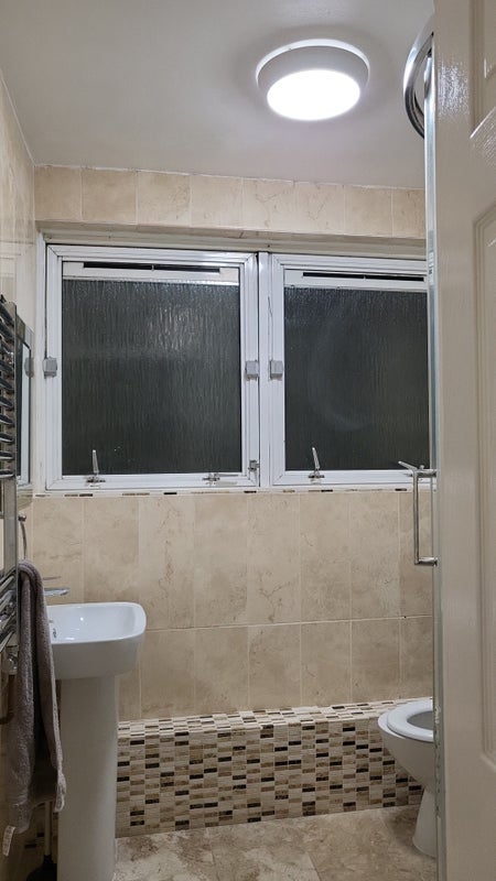 Room Haynes Close in Greater London