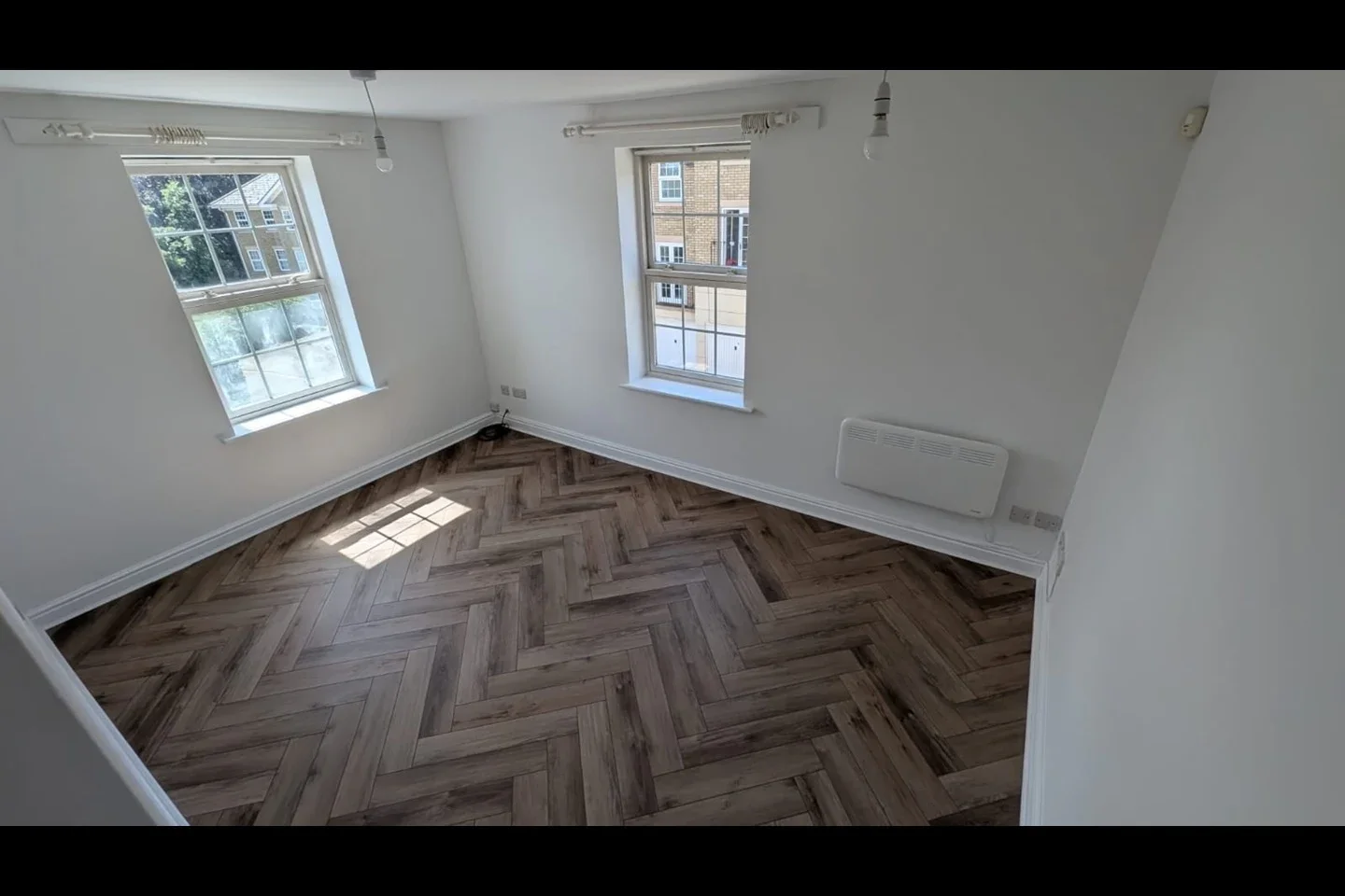 Flat Scholars Court in Northampton