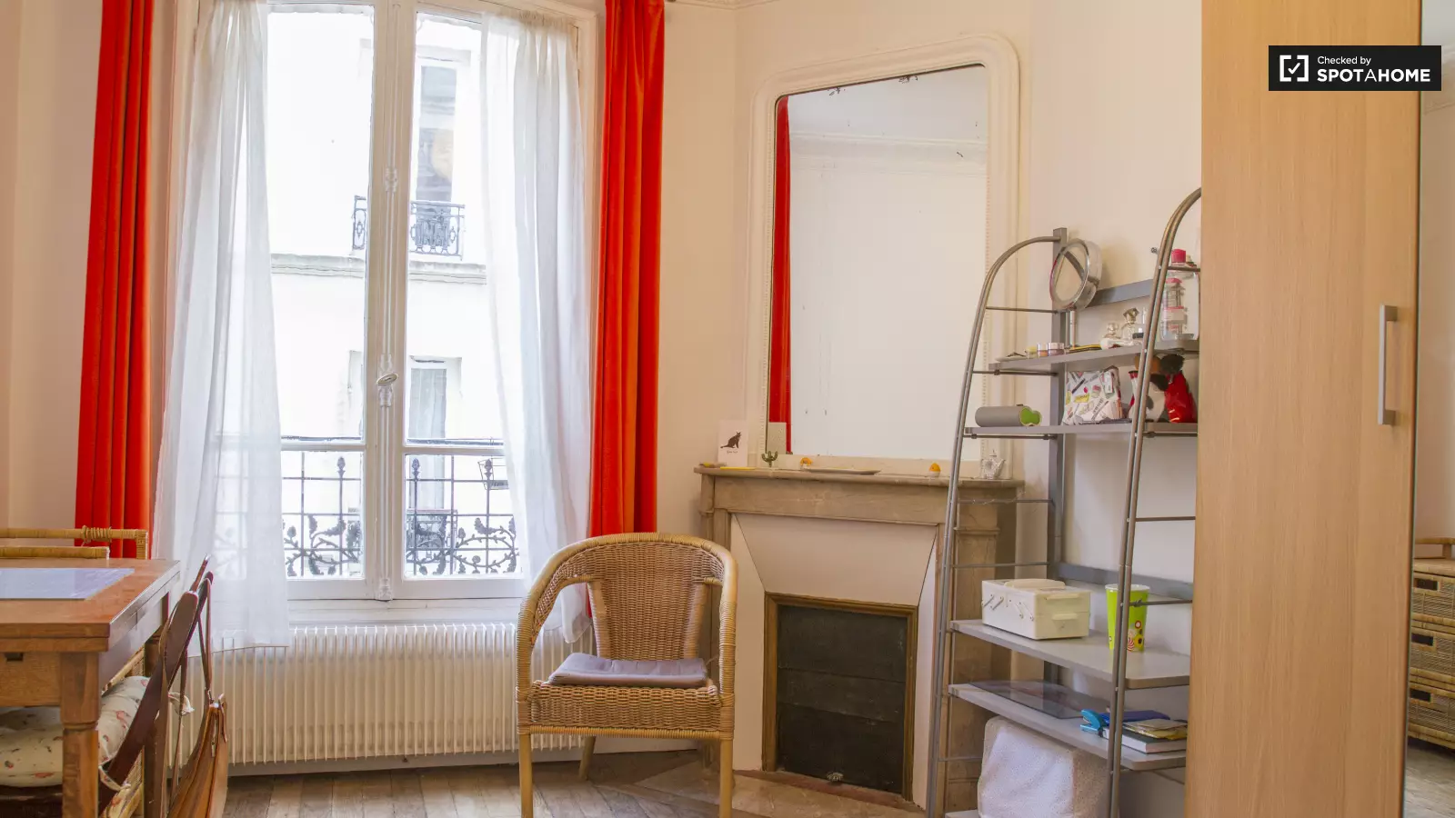 Flat Villa d'Alésia in Paris