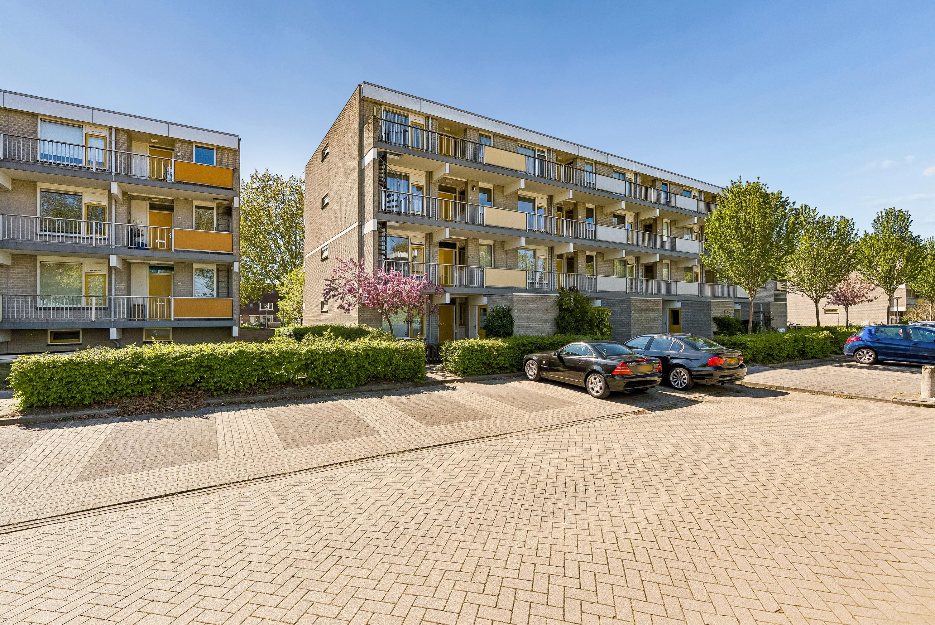 Appartement te koop: Maastrichtkwartier 180, Almere