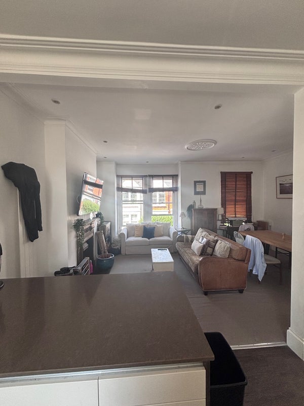 Room Danehurst Street in Greater London