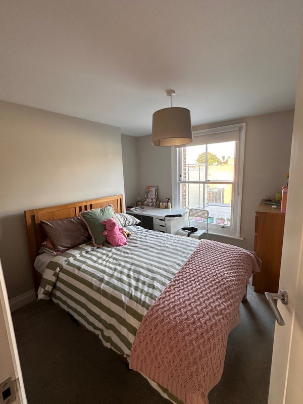 Room Putney High Street in Greater London