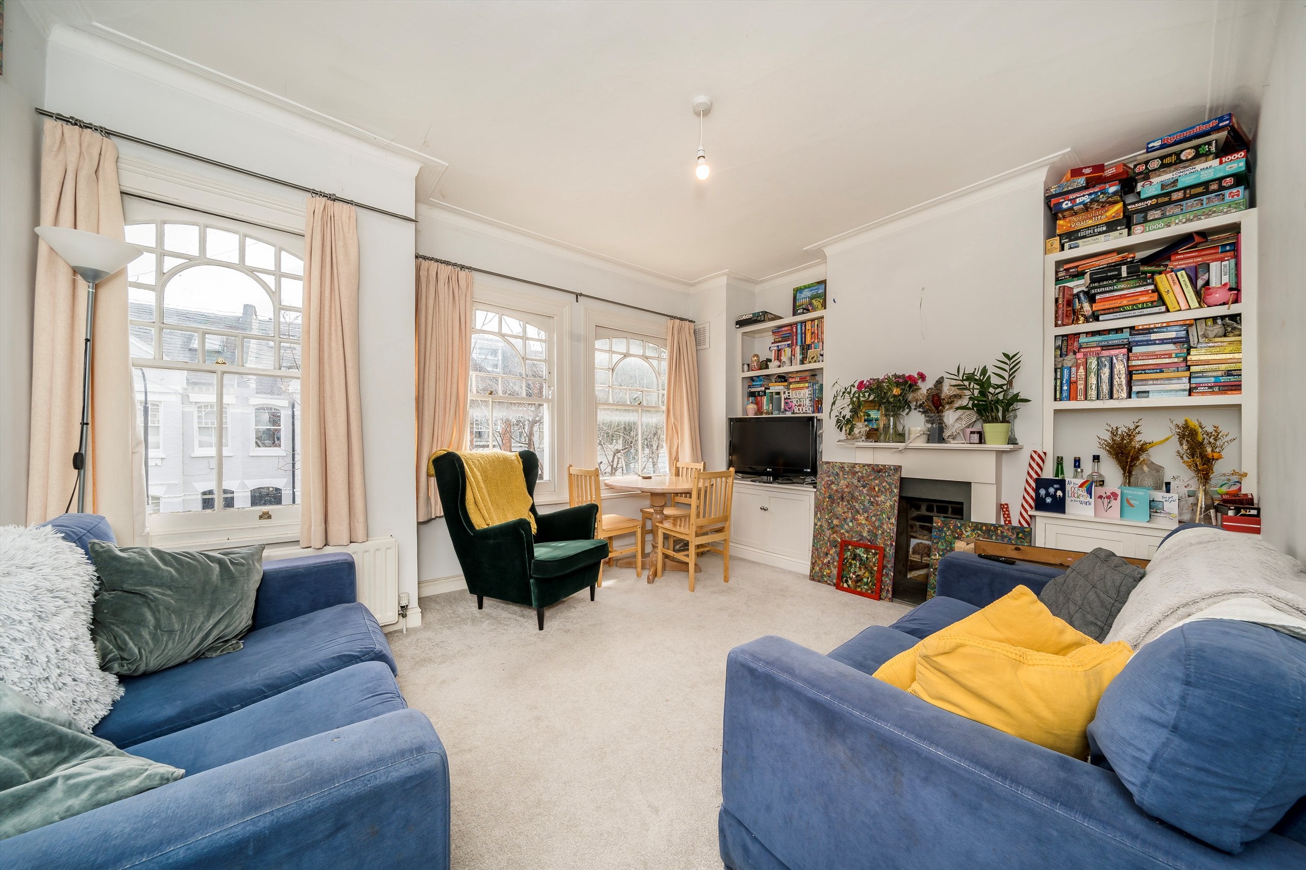 Room Rosebury Road in Greater London