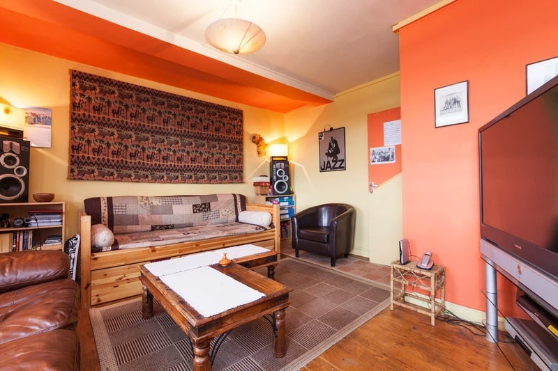 Room Fulham Court in Greater London