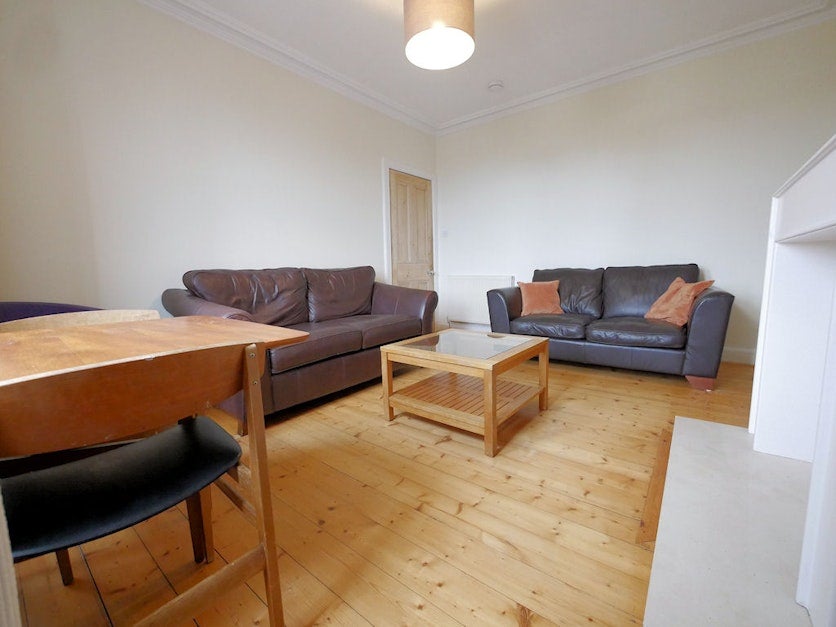 Flat Victor Park Terrace in City of Edinburgh