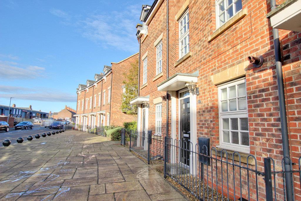 House St Nicholas Road in Beverley